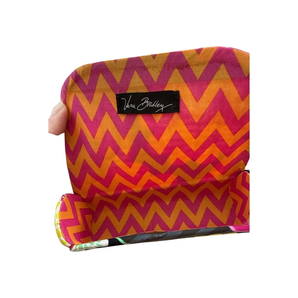 Vera Bradley Hard Shell Eyeglass Case Floral Paisley Chevron Interior